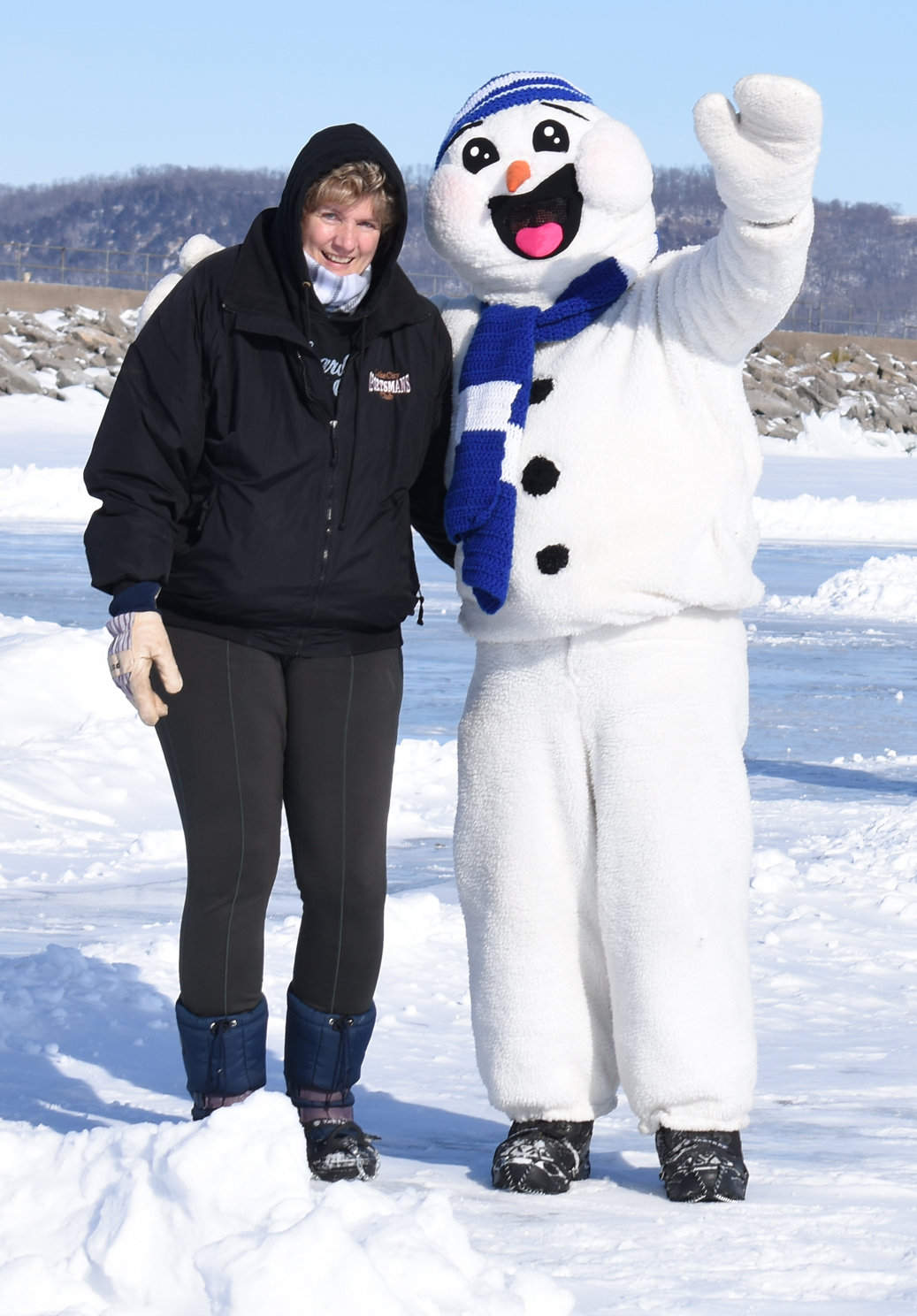 Sammy Cold Cocoa crawl follows cold snap | Lake City Graphic